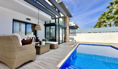 Resale - Villa -
Orihuela Costa - Lomas de Cabo Roig