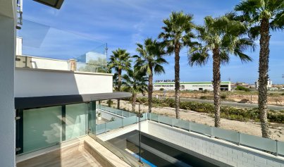 Resale - Villa -
Orihuela Costa - Lomas de Cabo Roig