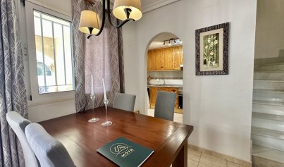 Resale - Apartment -
Orihuela Costa - Playa Flamenca