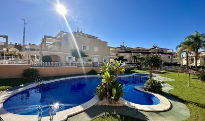 Resale - Apartment -
Orihuela Costa - Playa Flamenca
