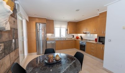 Resale - Apartment -
Orihuela Costa - Los Dolses