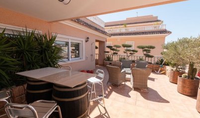 Resale - Apartment -
Orihuela Costa - Los Dolses