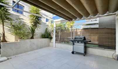 Resale - Villa -
Orihuela Costa - Lomas de Cabo Roig