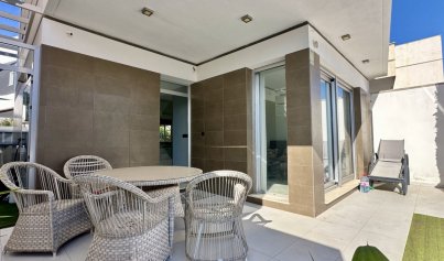 Resale - Villa -
Orihuela Costa - Lomas de Cabo Roig