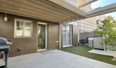 Resale - Villa -
Orihuela Costa - Lomas de Cabo Roig