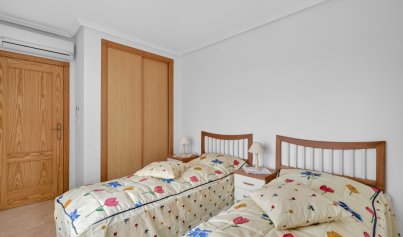Resale - Apartment -
Orihuela Costa - Playa Flamenca