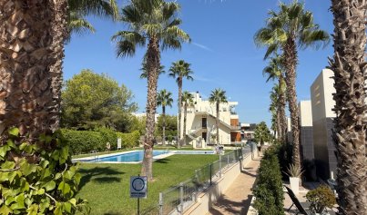Resale - Apartment -
Orihuela Costa - Villamartin