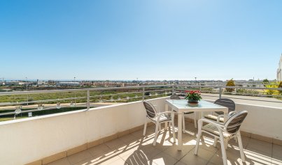 Resale - Apartment -
Orihuela Costa - Dehesa de Campoamor