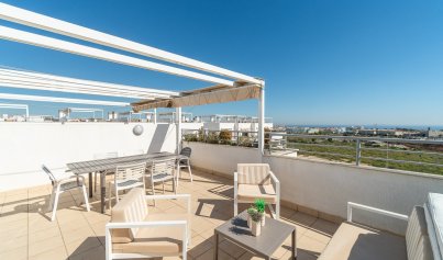 Resale - Apartment -
Orihuela Costa - Dehesa de Campoamor