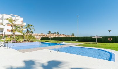 Resale - Apartment -
Orihuela Costa - Dehesa de Campoamor