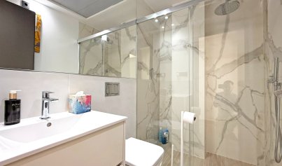 Resale - Villa -
Orihuela Costa - Villamartin