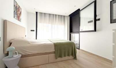 Resale - Villa -
Orihuela Costa - Villamartin