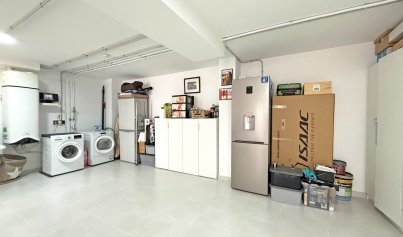 Resale - Villa -
Orihuela Costa - Villamartin