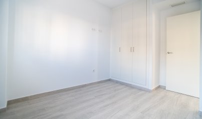 Resale - Apartment -
Orihuela Costa - Los Dolses