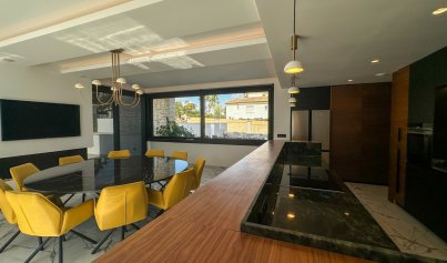Resale - Villa -
Orihuela Costa - Villamartin