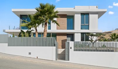 Nieuwbouw Woningen - Villa -
Benidorm