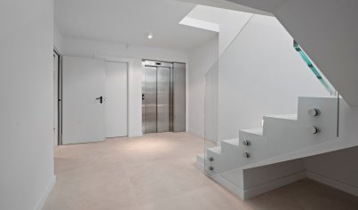 Nieuwbouw Woningen - Villa -
Benidorm