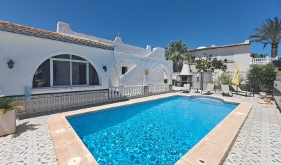 Återförsäljning - Villa -
Orihuela Costa - Villamartin