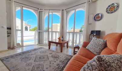 Återförsäljning - Villa -
Orihuela Costa - La Florida