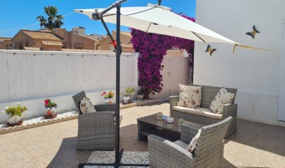 Återförsäljning - Villa -
Orihuela Costa - La Florida