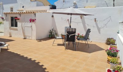 Återförsäljning - Villa -
Orihuela Costa - La Florida