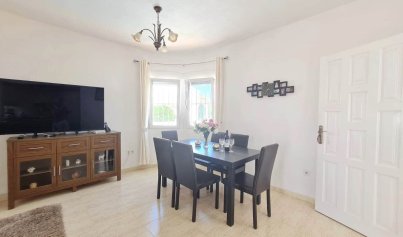 Återförsäljning - Villa -
Orihuela Costa - La Florida