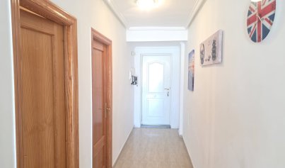 Resale - Apartment -
Villamartín - El Galan 