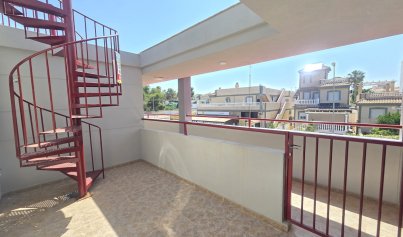 Resale - Apartment -
Villamartín - El Galan 