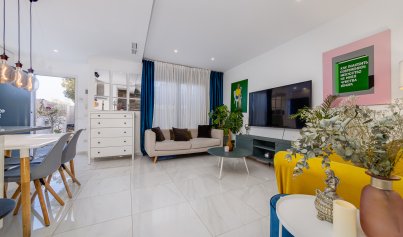 Resale - Villa -
Villamartín - Villamartin