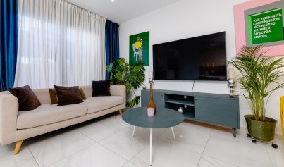 Resale - Villa -
Villamartín - Villamartin