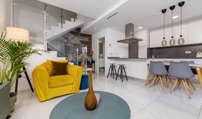 Resale - Villa -
Villamartín - Villamartin