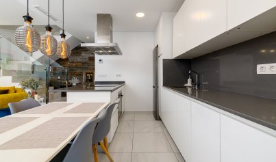 Resale - Villa -
Villamartín - Villamartin
