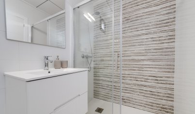 Resale - Villa -
Villamartín - Villamartin