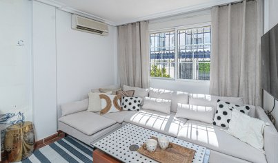 Återförsäljning - Radhus -
Playa Flamenca