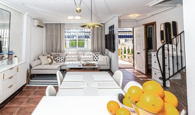 Återförsäljning - Radhus -
Playa Flamenca
