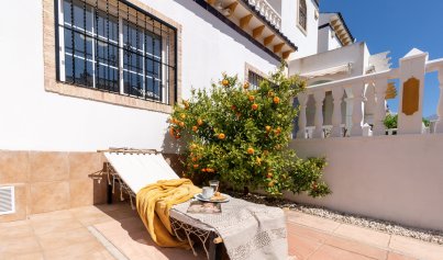Återförsäljning - Radhus -
Playa Flamenca