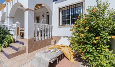 Återförsäljning - Radhus -
Playa Flamenca