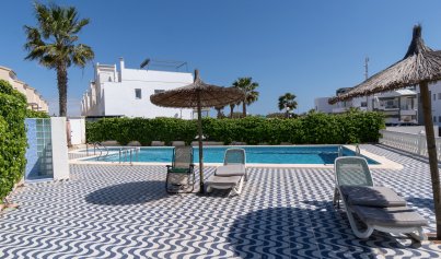 Återförsäljning - Radhus -
Playa Flamenca