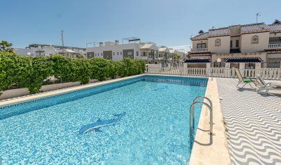 Återförsäljning - Radhus -
Playa Flamenca