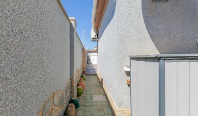 Wiederverkauf - Villa -
Los Balcones - Los Balcones - Los Altos del Edén