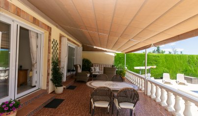 Wiederverkauf - Villa -
Los Balcones - Los Balcones - Los Altos del Edén