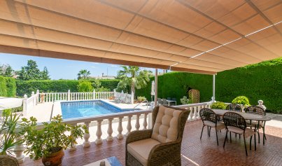 Wiederverkauf - Villa -
Los Balcones - Los Balcones - Los Altos del Edén
