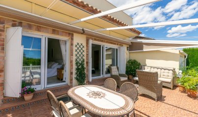 Wiederverkauf - Villa -
Los Balcones - Los Balcones - Los Altos del Edén