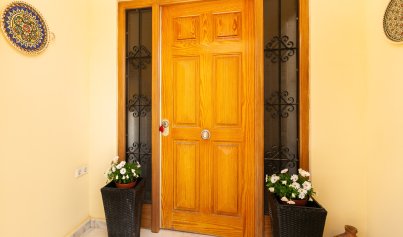 Wiederverkauf - Villa -
Los Balcones - Los Balcones - Los Altos del Edén