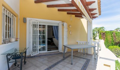 Wiederverkauf - Villa -
Villamartín - Rioja