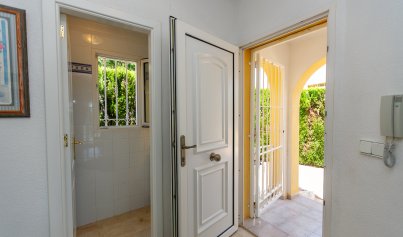 Wiederverkauf - Villa -
Villamartín - Rioja