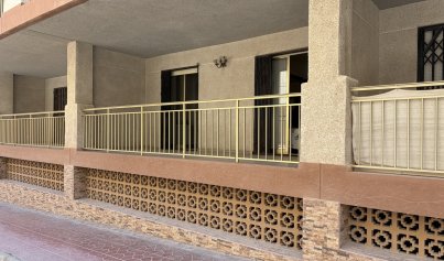 Wiederverkauf - Wohnung -
Guardamar del Segura