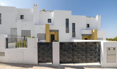 Neue Gebäude - Villa -
Busot - Spain