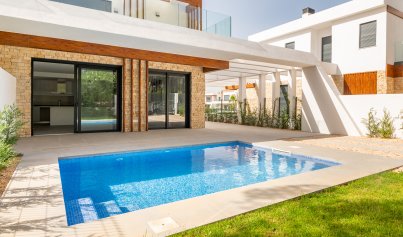 Neue Gebäude - Villa -
Capdepera - Spain