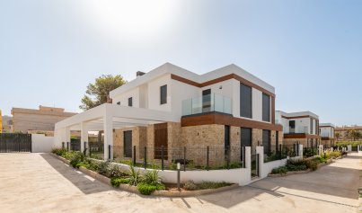 Neue Gebäude - Villa -
Capdepera - Spain